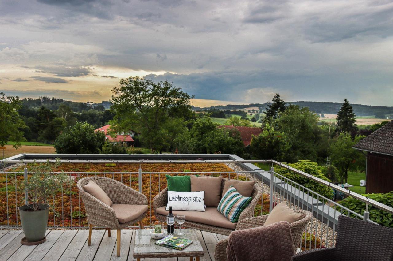 Moderne Ferienwohnung Naehe Bad Griesbach, Haarbach Exterior foto